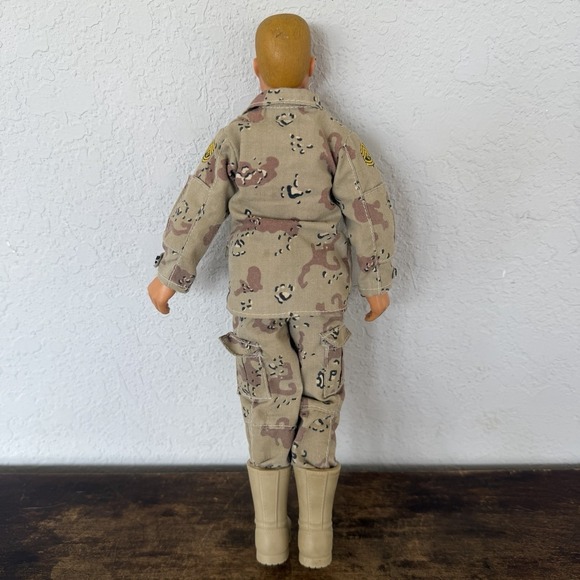 1991 GI Joe Duke 12" Desert Storm Figure Hasbro Camo Outfit - Picture 2 of 7
